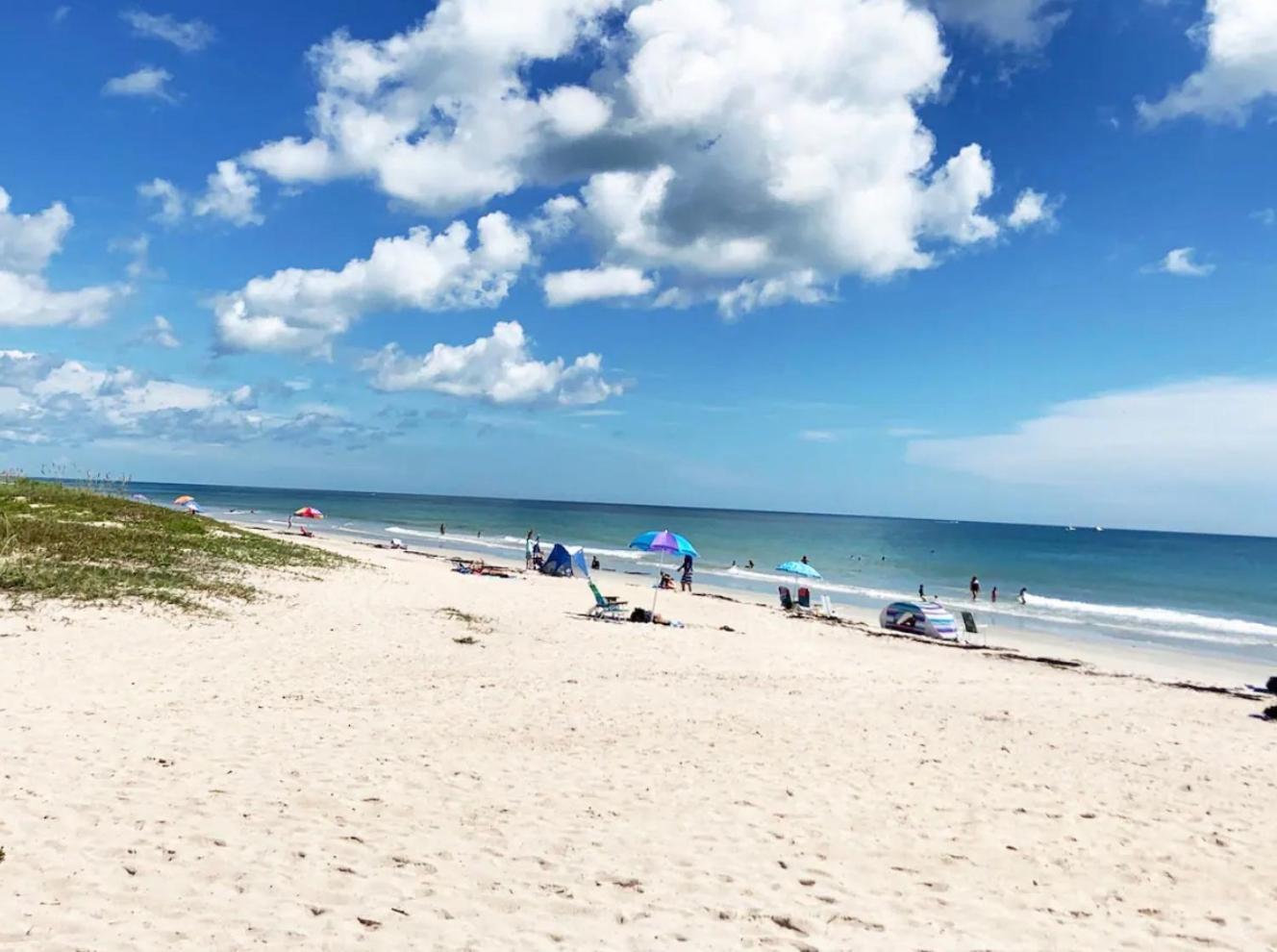 Sandy Shores - 2Br Beach Getaway And Surf Spot Форт Пирс Экстерьер фото